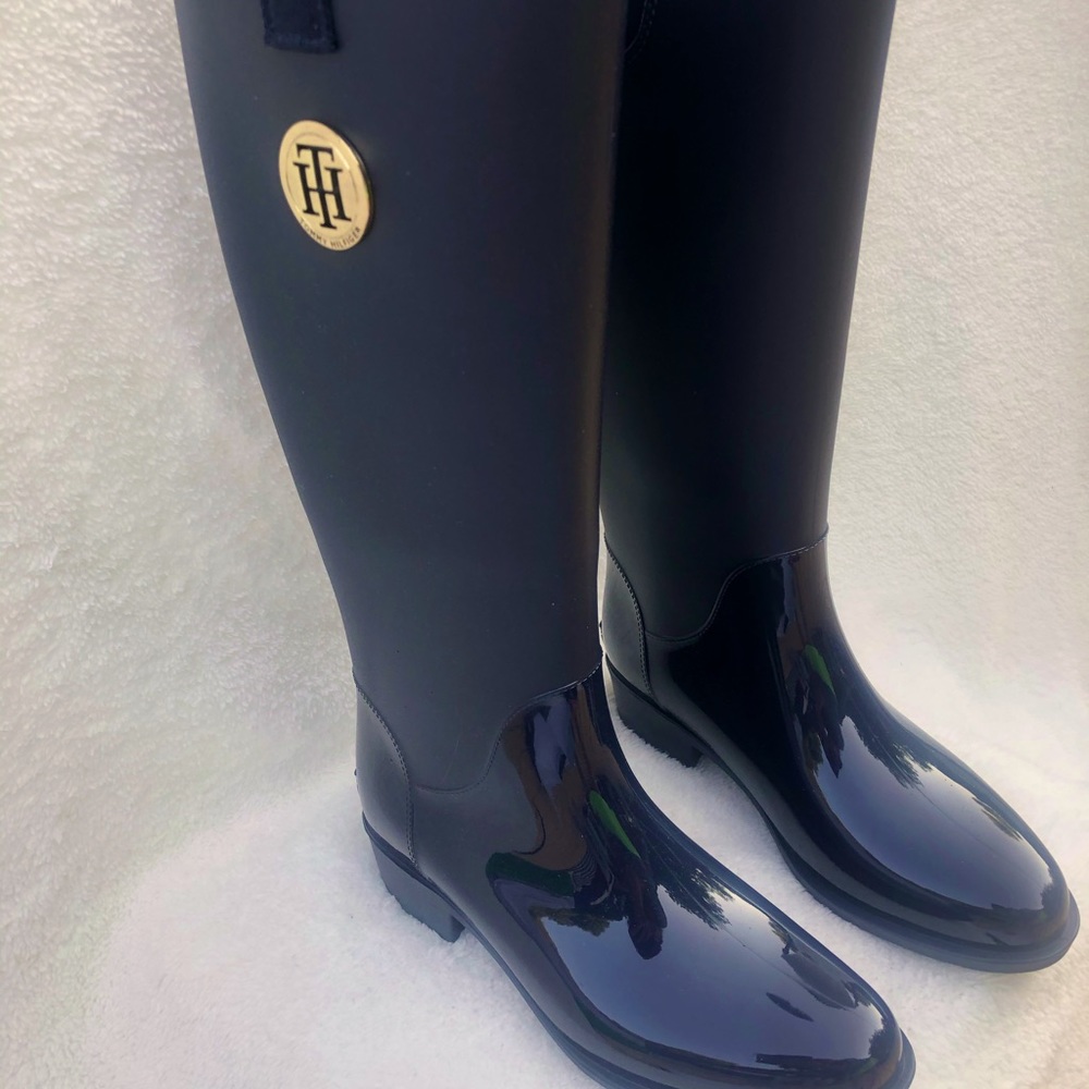 *New*Tommy Hilfiger boots.